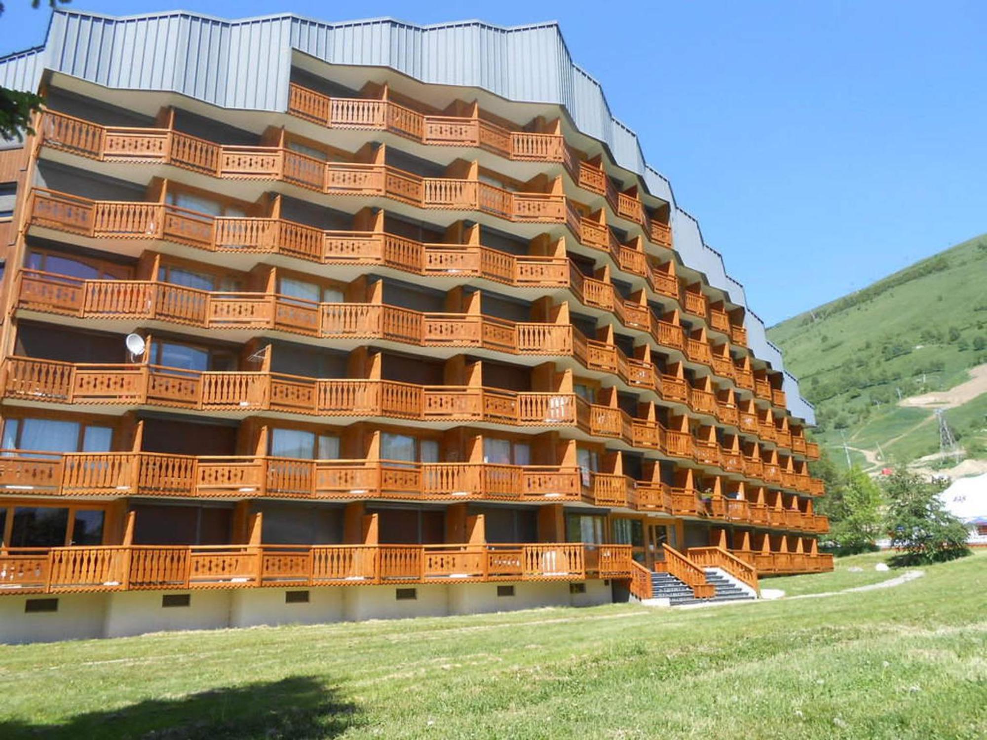 Апартаменты Studette Renovee Pour 2 Au Pied Des Pistes, Centre Les Deux Alpes - Fr-1-516-134 Экстерьер фото